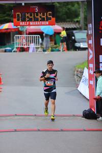 BIB: 4445, 1639
                            <button type="button" onclick="openModal(5717912)" class="btn btn-primary btn-sm float-right btn-popup" data-toggle="modal" data-target=".modal-high-quality">
                        <i class="fas fa-shopping-cart"></i> Add to Cart
                    </button>
                                            <button type="button" onclick="isThisMe(5717912, true)" class="btn btn-success btn-sm float-right btn-popup btn-isme hidden" data-toggle="tooltip" data-placement="bottom" title="นี่คือรูปของคุณใช่ไหม คลิกที่นี่เพื่อเอาเข้าอัลบั้ม">
                        <i class="fas fa-plus"></i> Add to album
                    </button>
                    <button type="button" onclick="isThisMe(5717912, false)" class="btn btn-warning btn-sm float-right btn-popup btn-isnotme hidden">
                        <i class="fas fa-ban"></i> Remove from album
                    </button>